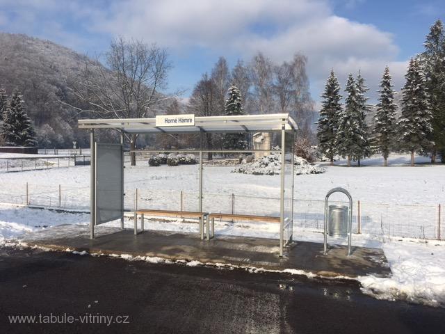 Autobusová zastávka JAKUB Antidelikvent nerozbitná třímodulová 300 x 150 cm