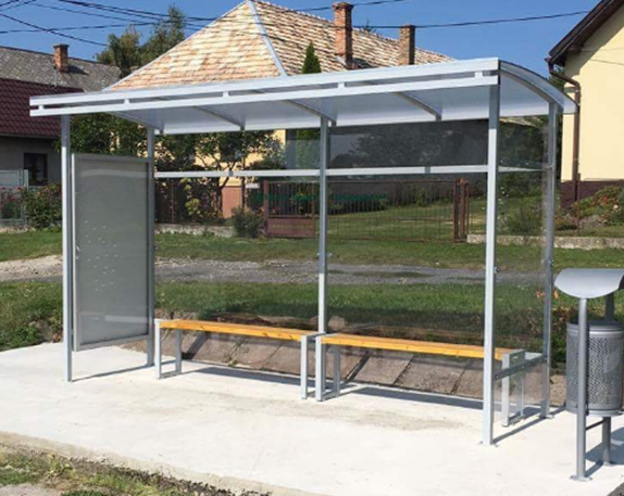 Autobusová zastávka JAKUB Antidelikvent nerozbitná třímodulová 313 x 120 cm