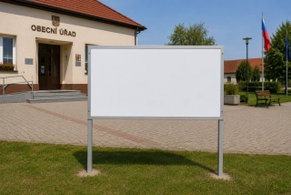 Plakátovací plocha se sloupky 100 x 200 cm