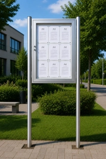 Venkovní informační vitrína H40 9×A4 se sloupky